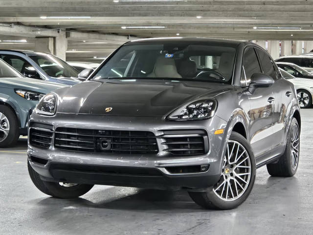 2021 Porsche Cayenne Coupe  AWD photo