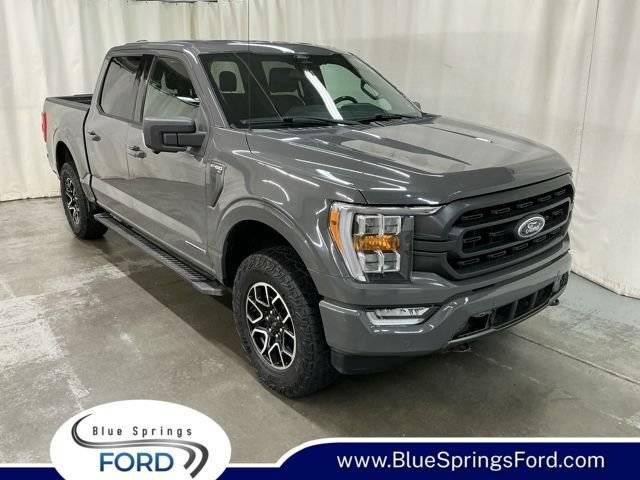 2021 Ford F-150 XLT 4WD photo