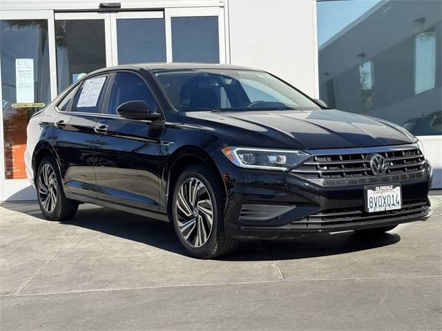 2021 Volkswagen Jetta SEL FWD photo