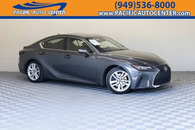 2021 Lexus IS IS 300 RWD photo