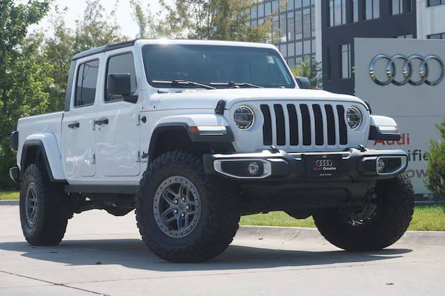 2021 Jeep Gladiator Sport S 4WD photo