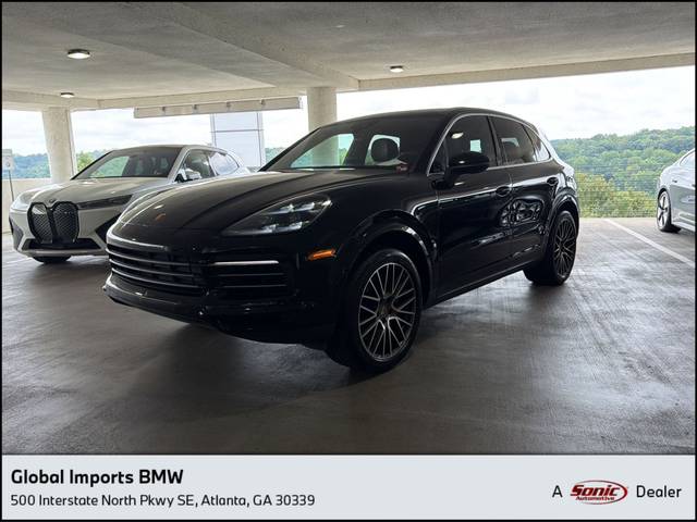 2021 Porsche Cayenne AWD photo