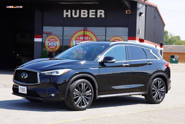 2021 Infiniti QX50 LUXE AWD photo