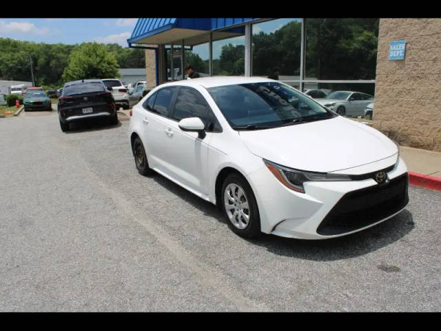 2021 Toyota Corolla LE FWD photo