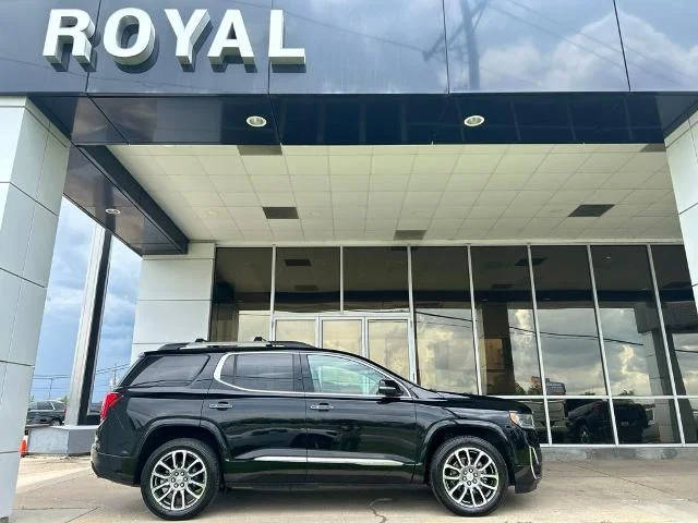 2021 GMC Acadia Denali FWD photo