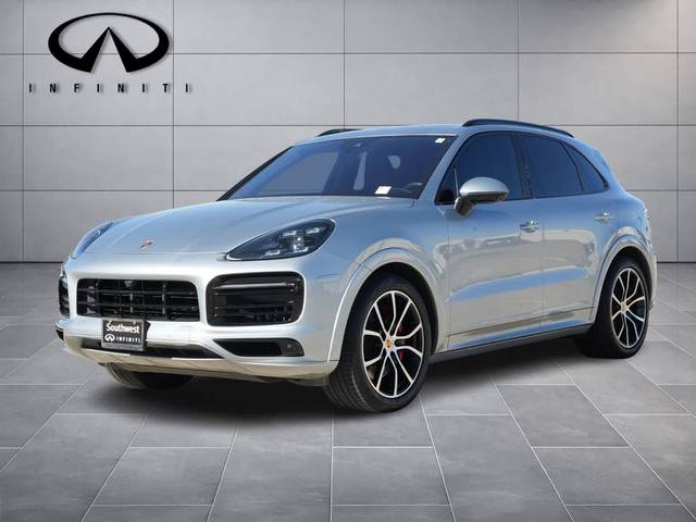 2021 Porsche Cayenne GTS AWD photo