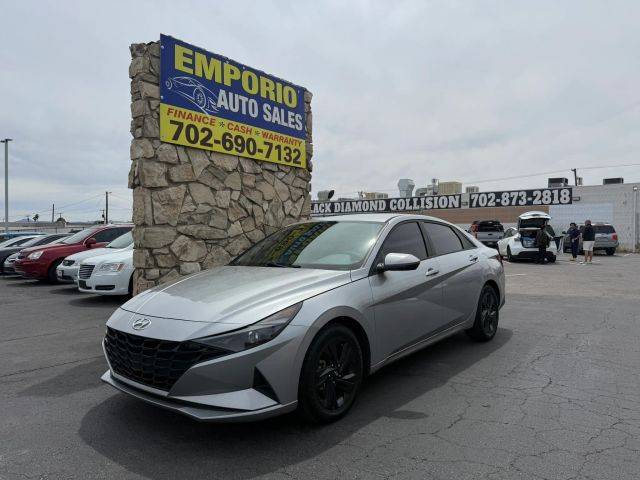 2021 Hyundai Elantra SEL FWD photo