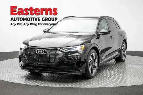 2021 Audi e-tron Premium AWD photo