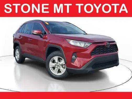 2021 Toyota RAV4 XLE FWD photo
