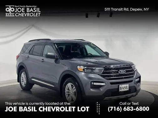 2021 Ford Explorer XLT 4WD photo