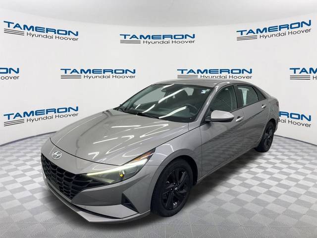 2021 Hyundai Elantra SEL FWD photo