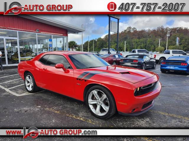 2017 Dodge Challenger R/T RWD photo