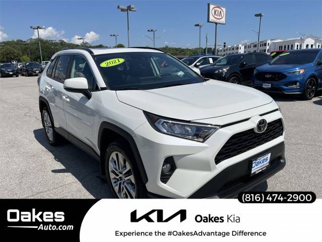 2021 Toyota RAV4 XLE Premium AWD photo