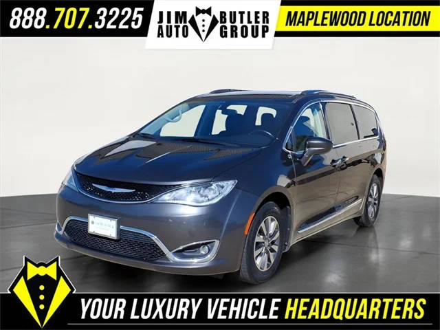 2020 Chrysler Pacifica Minivan Touring L Plus FWD photo