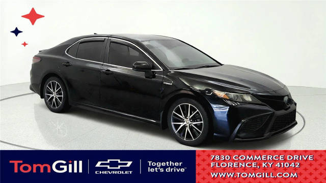2021 Toyota Camry Hybrid SE FWD photo