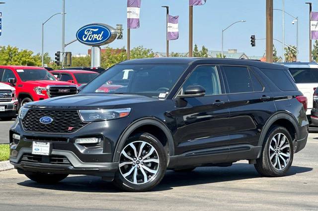 2021 Ford Explorer ST 4WD photo