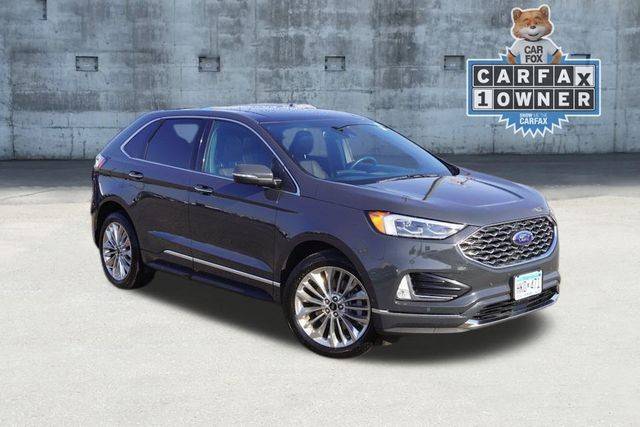 2021 Ford Edge Titanium AWD photo