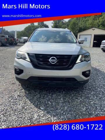 2020 Nissan Pathfinder SL 4WD photo