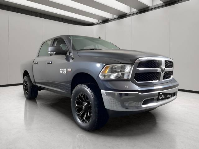 2020 Ram 1500 SLT 4WD photo