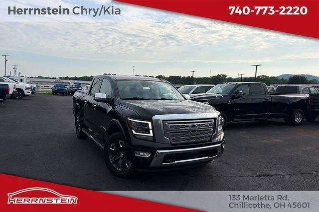 2021 Nissan Titan Platinum Reserve 4WD photo