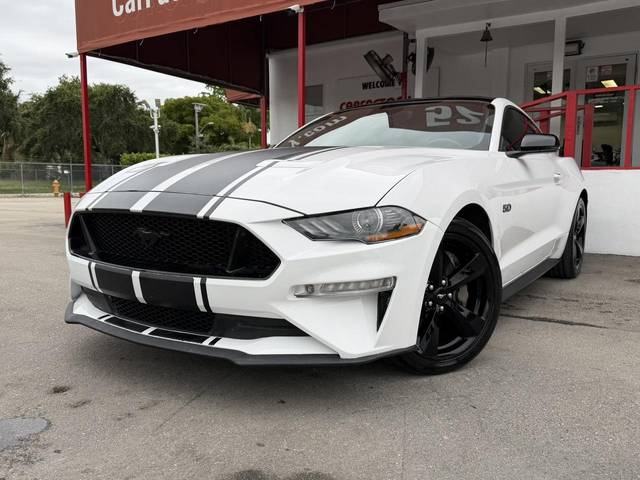 2021 Ford Mustang GT Premium RWD photo