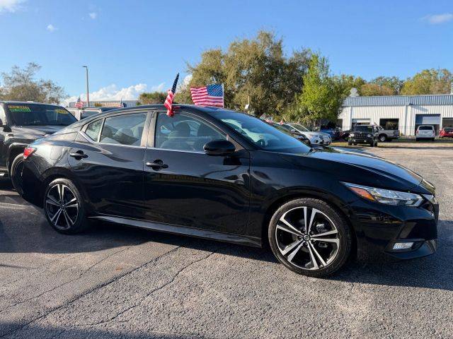 2021 Nissan Sentra SR FWD photo
