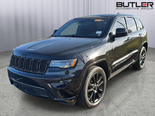 2021 Jeep Grand Cherokee Laredo X RWD photo