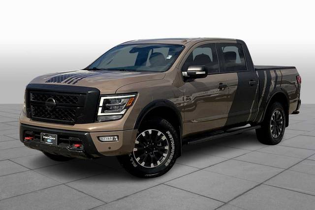 2021 Nissan Titan PRO-4X 4WD photo