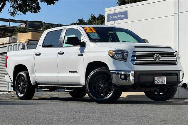 2021 Toyota Tundra SR5 4WD photo