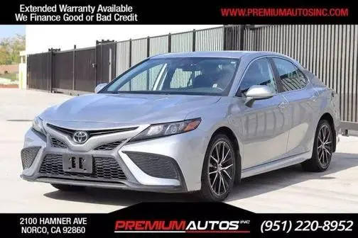 2021 Toyota Camry SE FWD photo