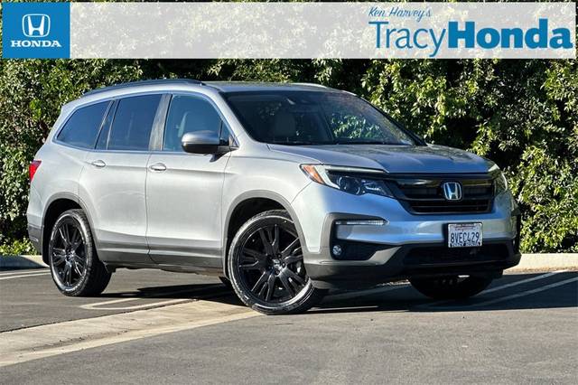 2021 Honda Pilot Special Edition FWD photo