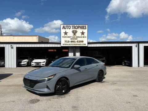 2021 Hyundai Elantra SEL FWD photo