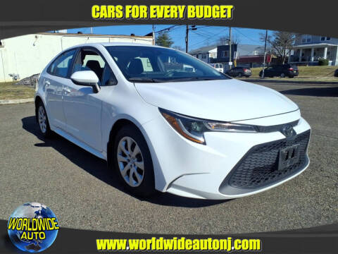 2021 Toyota Corolla LE FWD photo