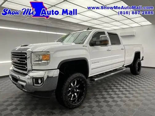 2017 GMC Sierra 2500HD SLT 4WD photo