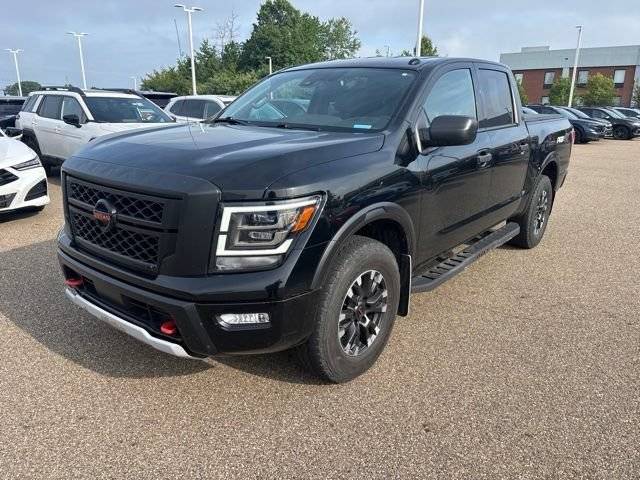 2021 Nissan Titan PRO-4X 4WD photo