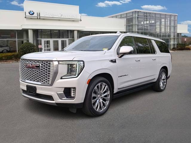 2021 GMC Yukon XL Denali 4WD photo