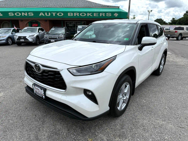 2021 Toyota Highlander LE AWD photo