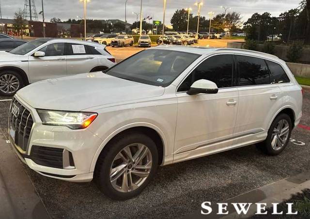 2021 Audi Q7 Premium AWD photo