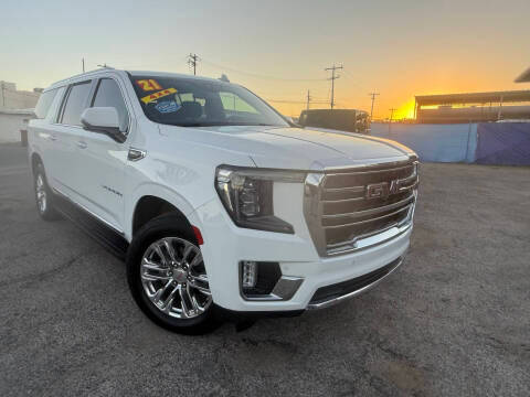 2021 GMC Yukon XL SLT 4WD photo
