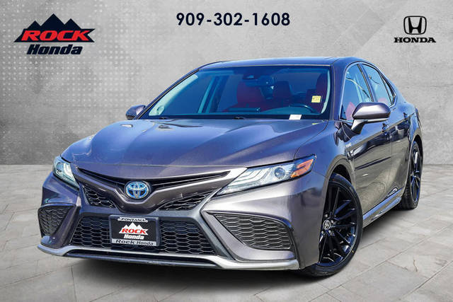 2021 Toyota Camry Hybrid XSE FWD photo