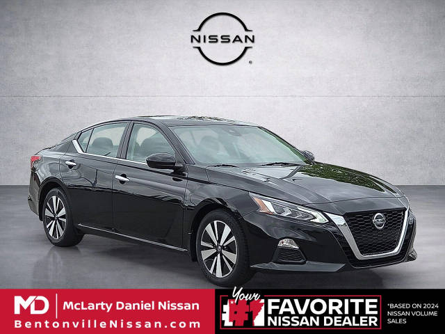 2021 Nissan Altima 2.5 SV FWD photo