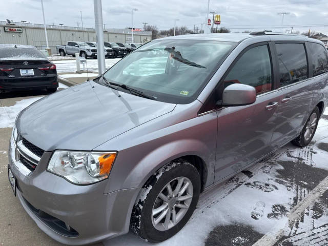 2019 Dodge Grand Caravan SXT FWD photo