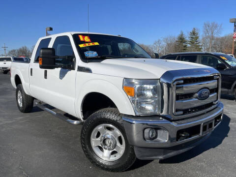 2016 Ford F-250 Super Duty XLT 4WD photo