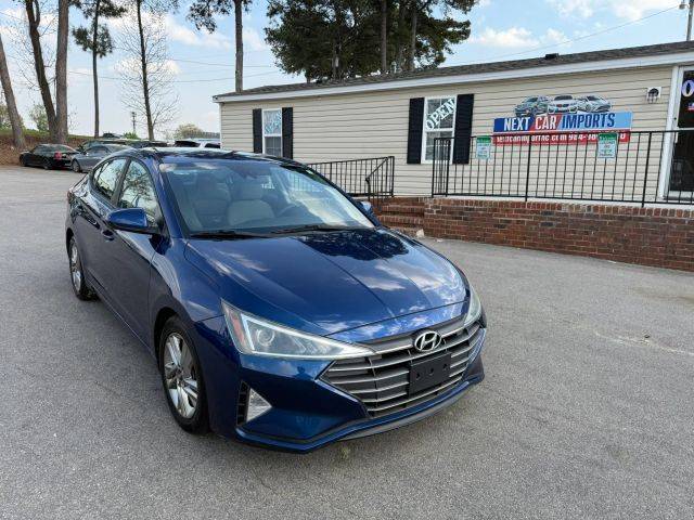 2020 Hyundai Elantra SEL FWD photo