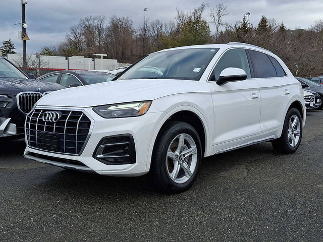 2021 Audi Q5 Premium AWD photo