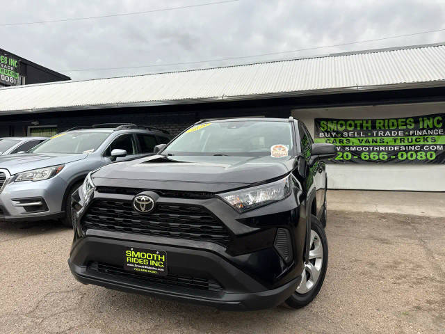 2020 Toyota RAV4 LE AWD photo