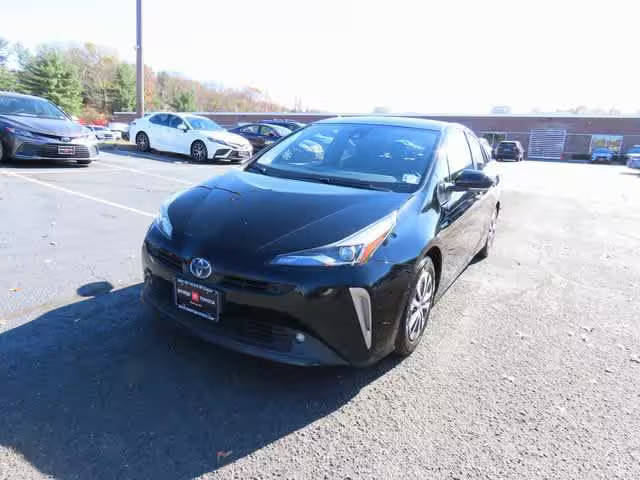 2021 Toyota Prius LE AWD photo