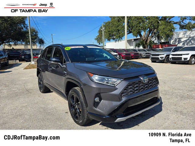 2021 Toyota RAV4 Hybrid XSE AWD photo