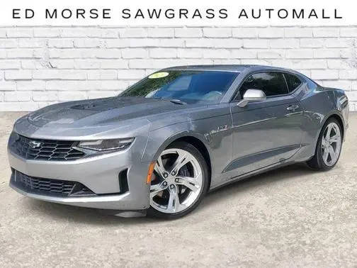2021 Chevrolet Camaro LT1 RWD photo
