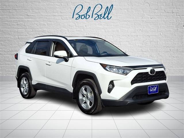 2021 Toyota RAV4 XLE AWD photo